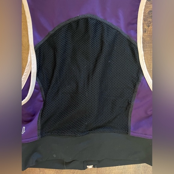 fabletics Demi Lovato 2 two piece activewear outfit- crop top leggings NWT NEW - Picture 8 of 12